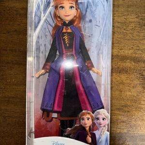 Disney Anna from Frozen 2